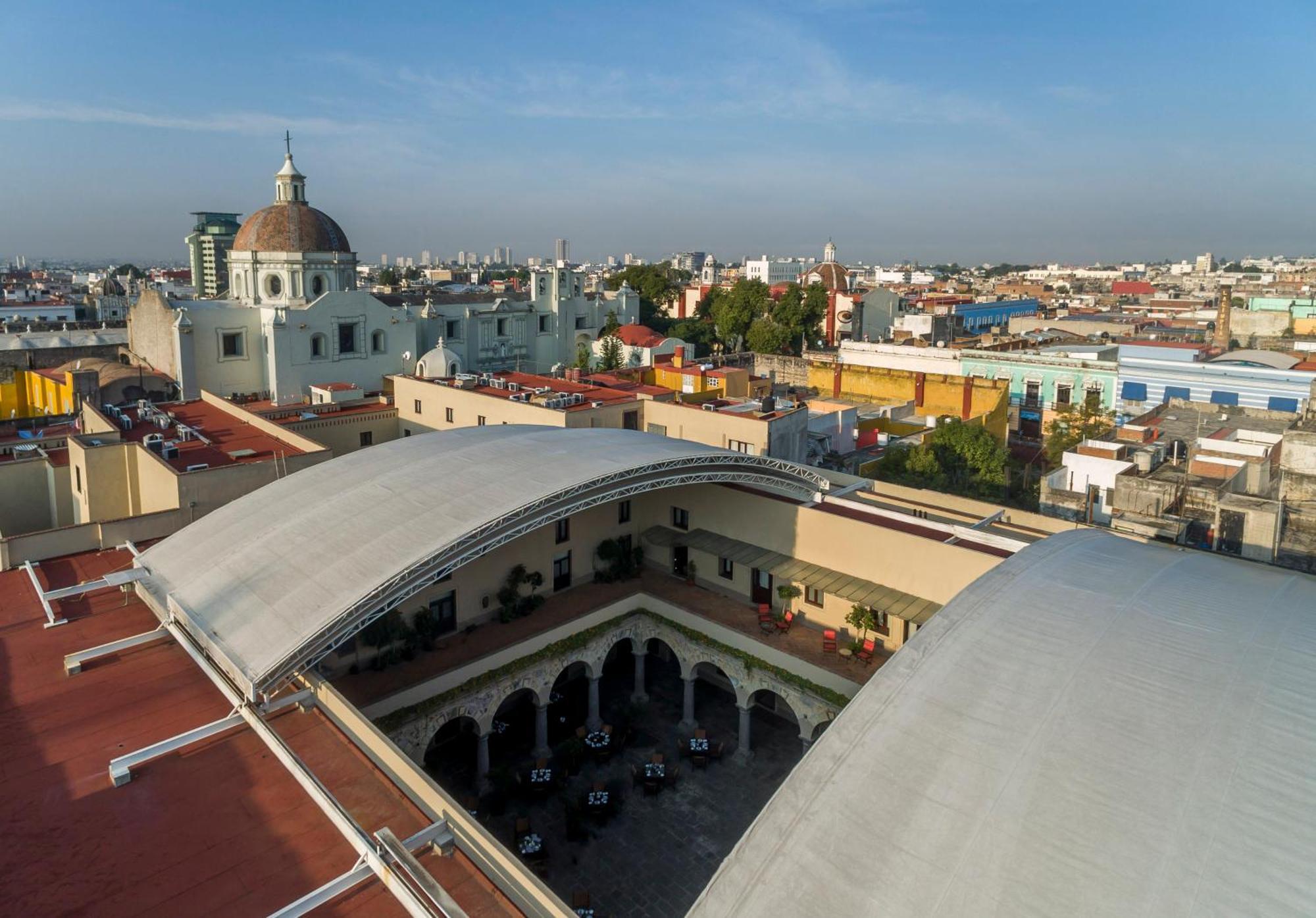 Quinta Real Puebla Hotel Kültér fotó View of the city from the roof of the Museo de Arte Moderno de la Ciudad de México